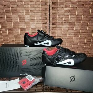 Peleton Unisex Cycling Shoes-Like New